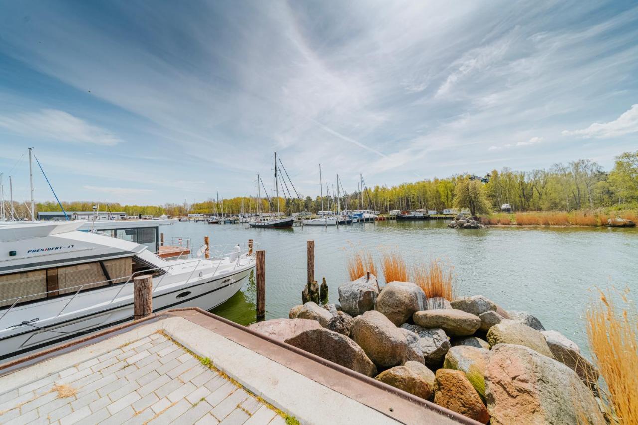 Schwimmendes Ferienhaus "Trinity" Ihr Seahome Auf Der Ostsee Peenemunde Eksteriør bilde